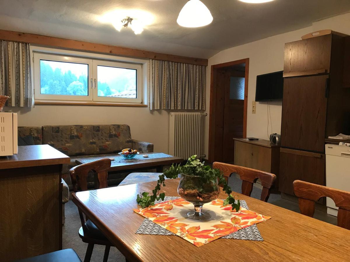 Pony-Ziegen-Hasen-Ranch Bichlbach Apartment ภายนอก รูปภาพ
